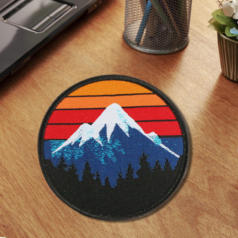 1pc Retro 70s Mountain Patch I - Outdoor Camping Logo recension och pris