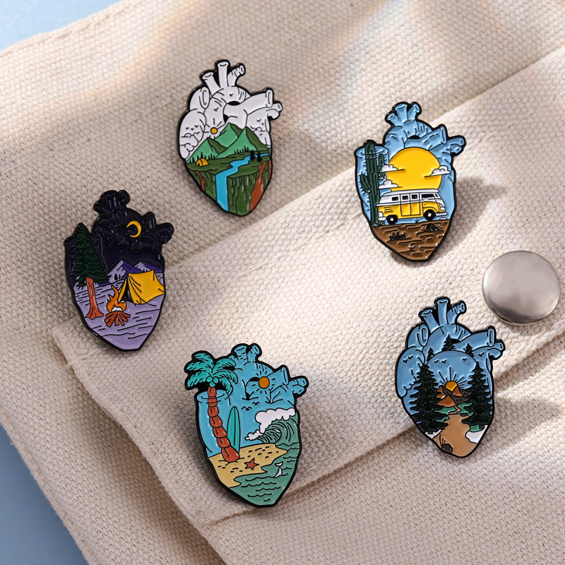 Go Camping Enamel Pin Touring  - Outdoor Camping Logo recension och pris