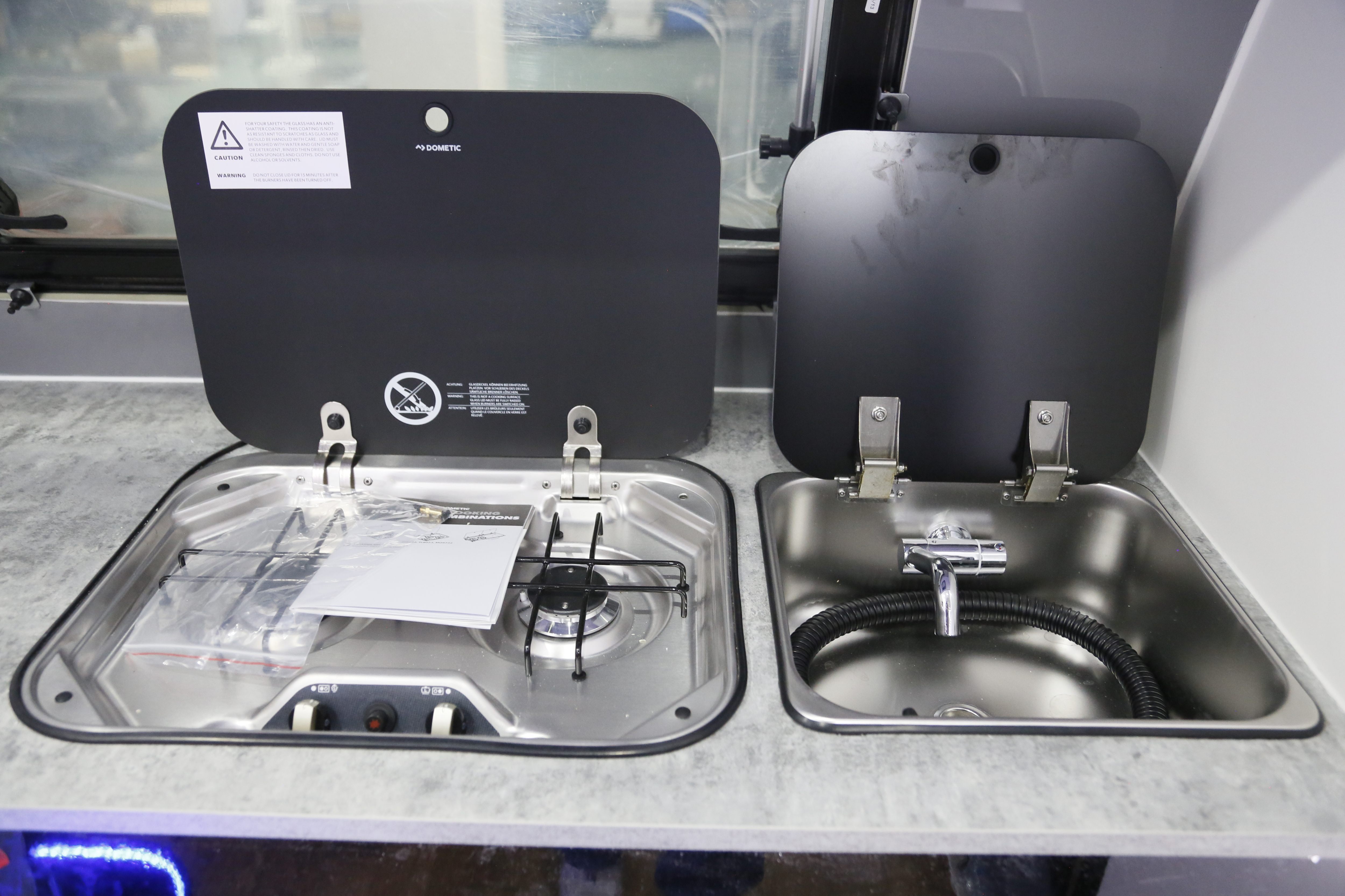 Off-Road Camper Trailer with F - Outdoor Camping Australia recension och pris